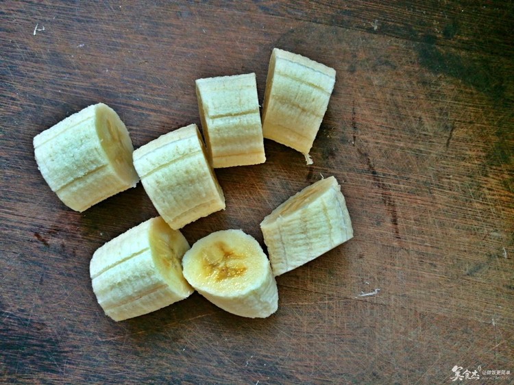 水果与蔬菜完美结合-香蕉土豆团子