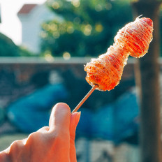 【初味日记】草莓冰糖葫芦，舔一口儿时的记忆