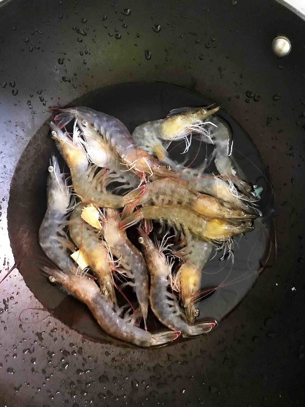 水煮大白虾