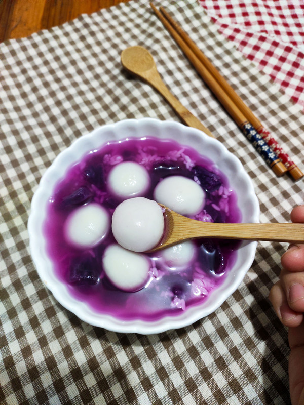 紫薯酒酿汤圆的做法