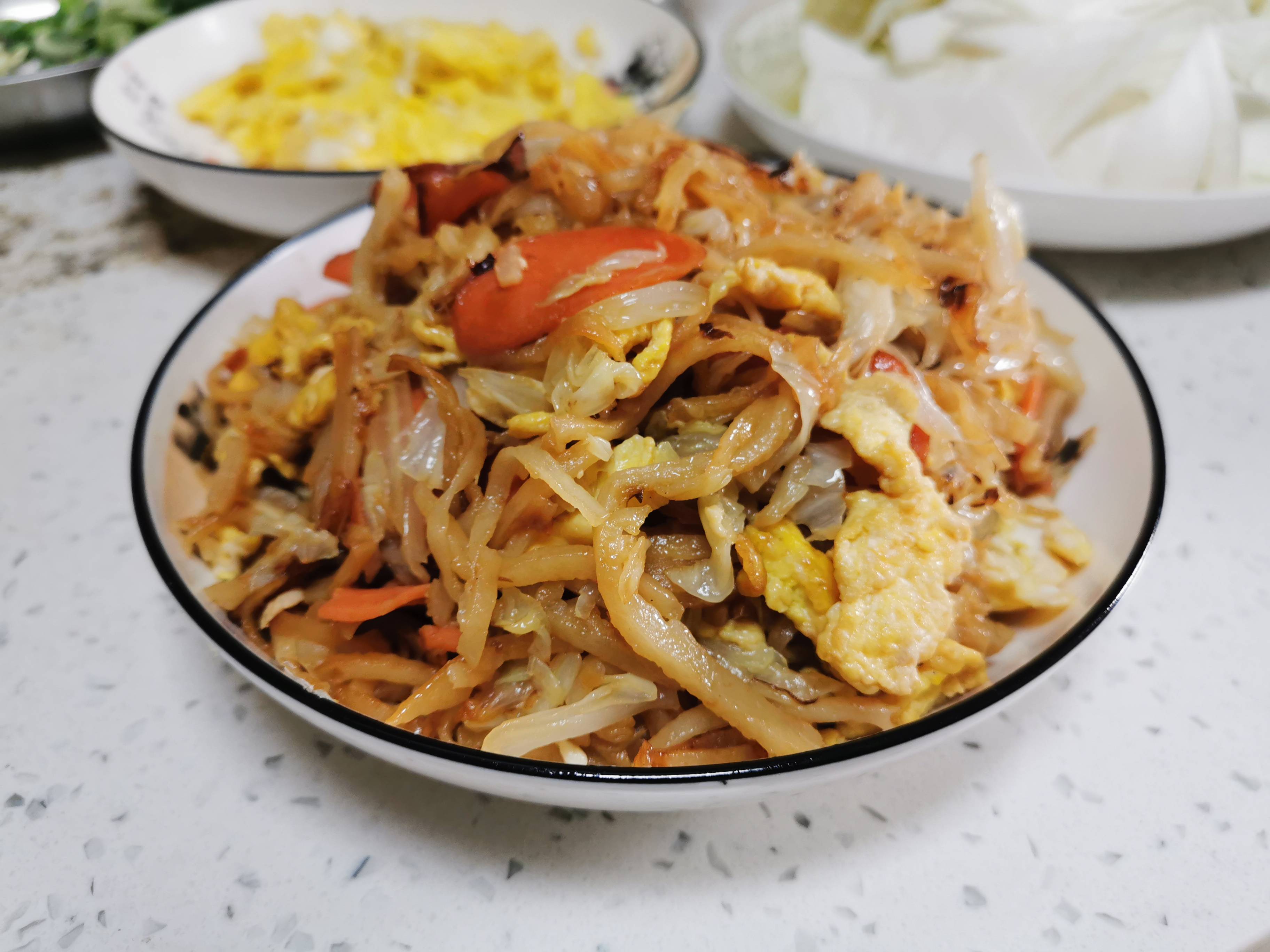 蒜苔鸡蛋炒饼图片